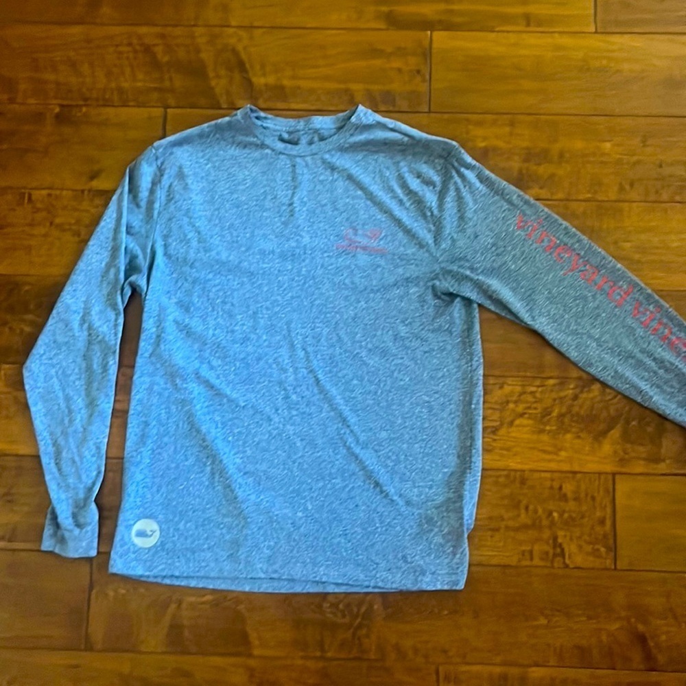 Vineyard Vines Top